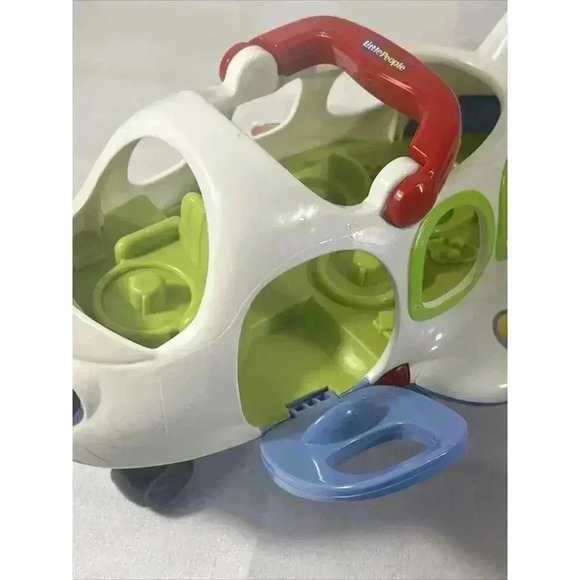 2005 Fisher Price Little People Jet Airplane Lights Sounds and pilot‎ Toy - Picture 8 of 9